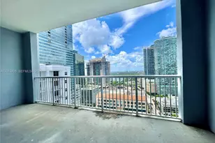 170 SE 14th St, Miami, FL 33131 - Photo 24