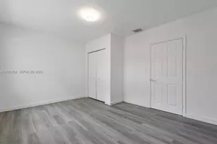 1169 NW 114th St, Miami, FL 33168 - Photo 8