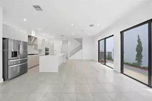 4356 NW 80th Ave, Doral, FL 33166 - Photo 4