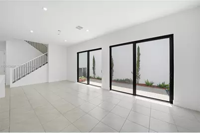 4356 NW 80th Ave, Doral, FL 33166 - Photo 14