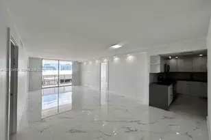 6039 Collins Ave, Miami Beach, FL 33140 - Photo 1