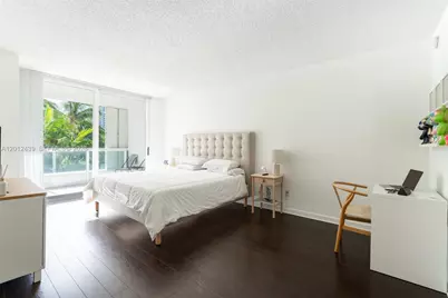 21055 Yacht Club Dr #605, Aventura, FL 33180 - Photo 16