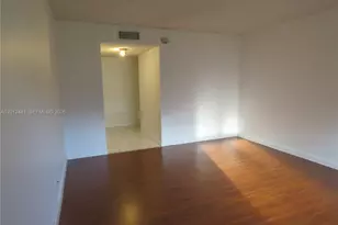 205 Lakeview Dr, Weston, FL 33326 - Photo 20