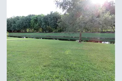 205 Lakeview Dr #102, Weston, FL 33326 - Photo 30