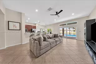1634 Sandpiper Cir, Weston, FL 33327 - Photo 16