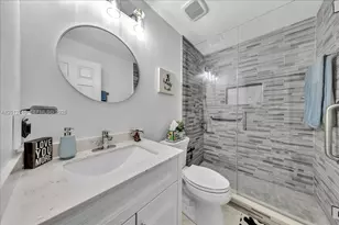1634 Sandpiper Cir, Weston, FL 33327 - Photo 50