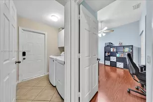 1634 Sandpiper Cir, Weston, FL 33327 - Photo 56