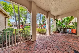 1634 Sandpiper Cir, Weston, FL 33327 - Photo 4