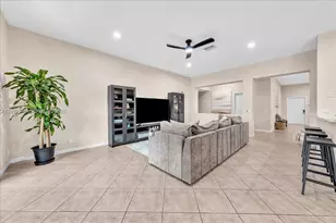 1634 Sandpiper Cir, Weston, FL 33327 - Photo 18