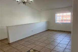 2425 W 76th St, Hialeah, FL 33016 - Photo 10