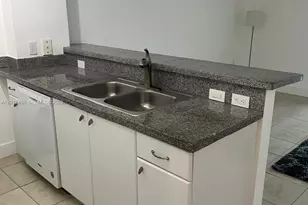 2740 SW 28th Terrace, Miami, FL 33133 - Photo 10