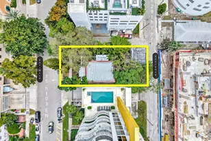 452 NE 30th St, Miami, FL 33137 - Photo 2
