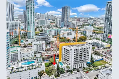 452 NE 30th St, Miami, FL 33137 - Photo 4