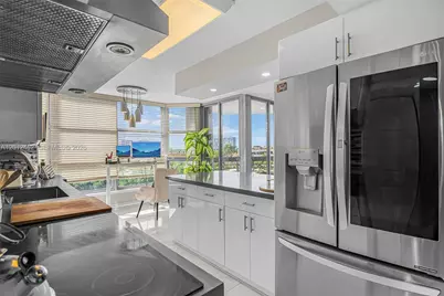 3500 Mystic Pointe Dr #604, Aventura, FL 33180 - Photo 12