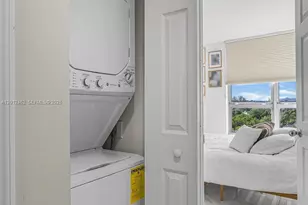 3500 Mystic Pointe Dr, Aventura, FL 33180 - Photo 14