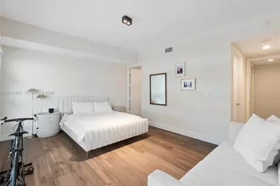 1040 Biscayne Blvd #1602, Miami, FL 33132 - Photo 24