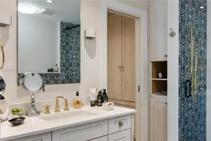 1040 Biscayne Blvd, Miami, FL 33132 - Photo 22