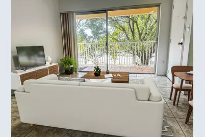 4134 NW 79th Ave #2C, Doral, FL 33166 - Photo 2