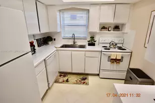 2515 W Emory Dr, West Palm Beach, FL 33415 - Photo 4