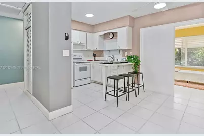 1817 NW 60th Ave #G, Sunrise, FL 33313 - Photo 8