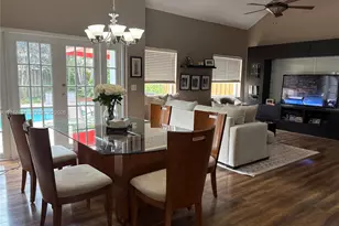 2638 Oak Park Cir, Davie, FL 33328 - Photo 4