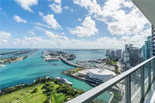 1100 Biscayne Blvd, Miami, FL 33132 - Photo 4