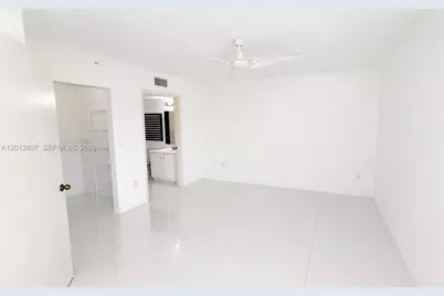 9560 Weldon Cir #J308, Tamarac, FL 33321 - Photo 8
