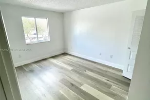 15201 SW 80th St, Miami, FL 33193 - Photo 14