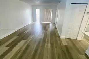 15201 SW 80th St, Miami, FL 33193 - Photo 10