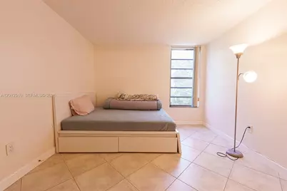 8870 Fontainebleau Blvd #312, Miami, FL 33172 - Photo 12
