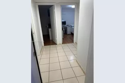 1656 W 57th Ter, Hialeah, FL 33012 - Photo 26