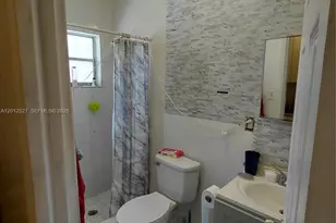 2140 NW 1st Terrace, Miami, FL 33125 - Photo 4