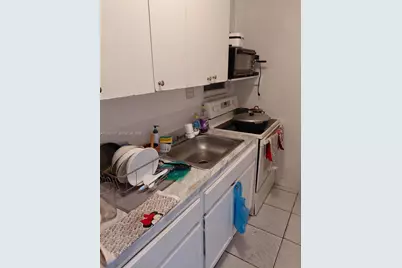 2140 NW 1st Ter, Miami, FL 33125 - Photo 28