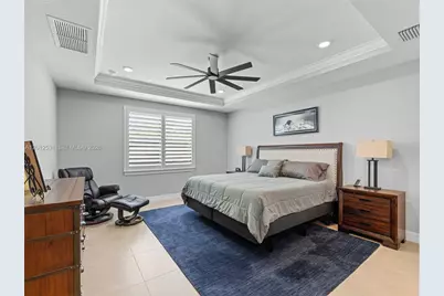 4460 Waterside Dr, Oakland Park, FL 33309 - Photo 6