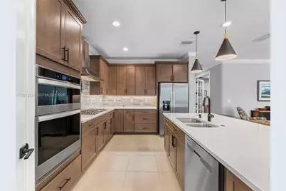 4460 Waterside Dr, Oakland Park, FL 33309 - Photo 24