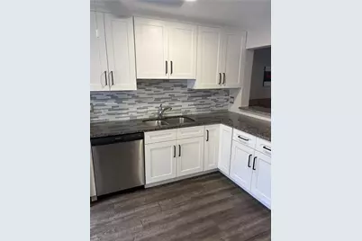 9810 NW 10th St #88, Pembroke Pines, FL 33024 - Photo 4