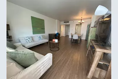 100 Lincoln Rd #922, Miami Beach, FL 33139 - Photo 2