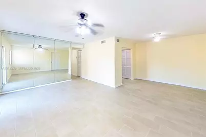 2020 NW 119th St #1121, Miami, FL 33167 - Photo 8
