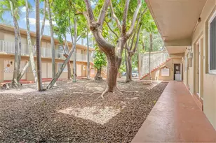 6330 SW 79th St, South Miami, FL 33143 - Photo 24