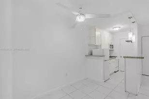 6330 SW 79th St, South Miami, FL 33143 - Photo 12
