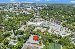 6330 SW 79th St, South Miami, FL 33143 - Photo 26