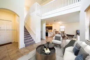 2401 NE 2nd Dr, Homestead, FL 33033 - Photo 4