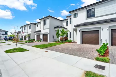 13642 SW 157th Pl #13642, Miami, FL 33196 - Photo 2