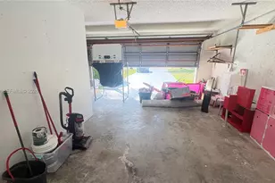 759 NW 161st Ave, Pembroke Pines, FL 33028 - Photo 24
