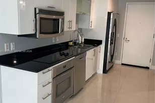 60 SW 13th St, Miami, FL 33130 - Photo 2