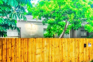 142 NE 56th St, Miami, FL 33137 - Photo 12