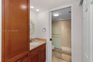 2281 SE 27th Dr, Homestead, FL 33035 - Photo 10
