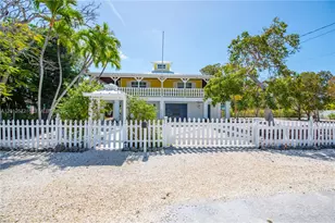 29662 Independence Ave, Big Pine Key, FL 33043 - Photo 32