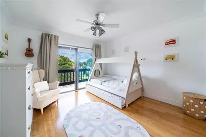 330 SW 133rd Pl #330, Miami, FL 33184 - Photo 32