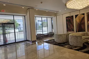 1800 NE 114th St, Miami, FL 33181 - Photo 16